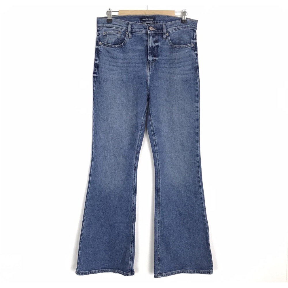 Calvin Klein High Rise Flare Jeans EUC